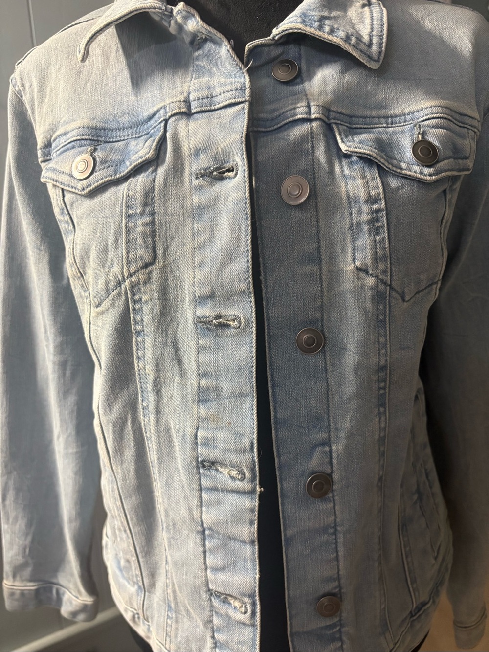 Women's Light Blue Denim Jean Jacket - Classic Button-Front